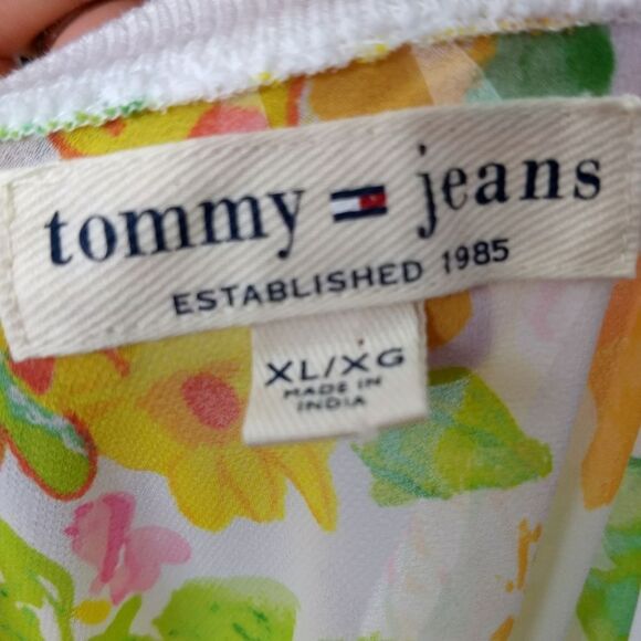 Tommy sheer floral drawstring waist top XL - Picture 8 of 10